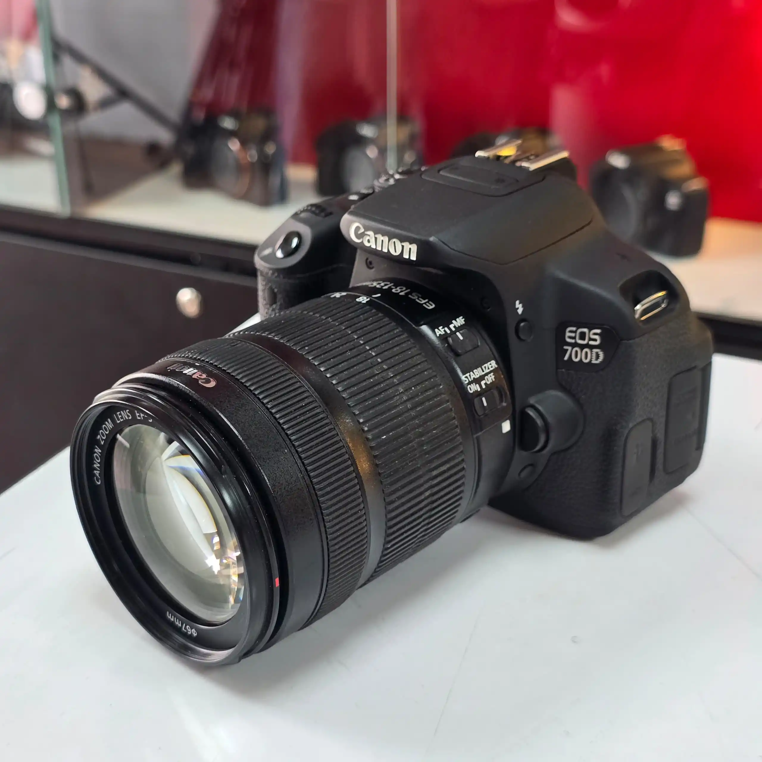 دوربین عکاسی کانن دست دوم Canon 700D+18-135mm STM(شات 700) دست دو